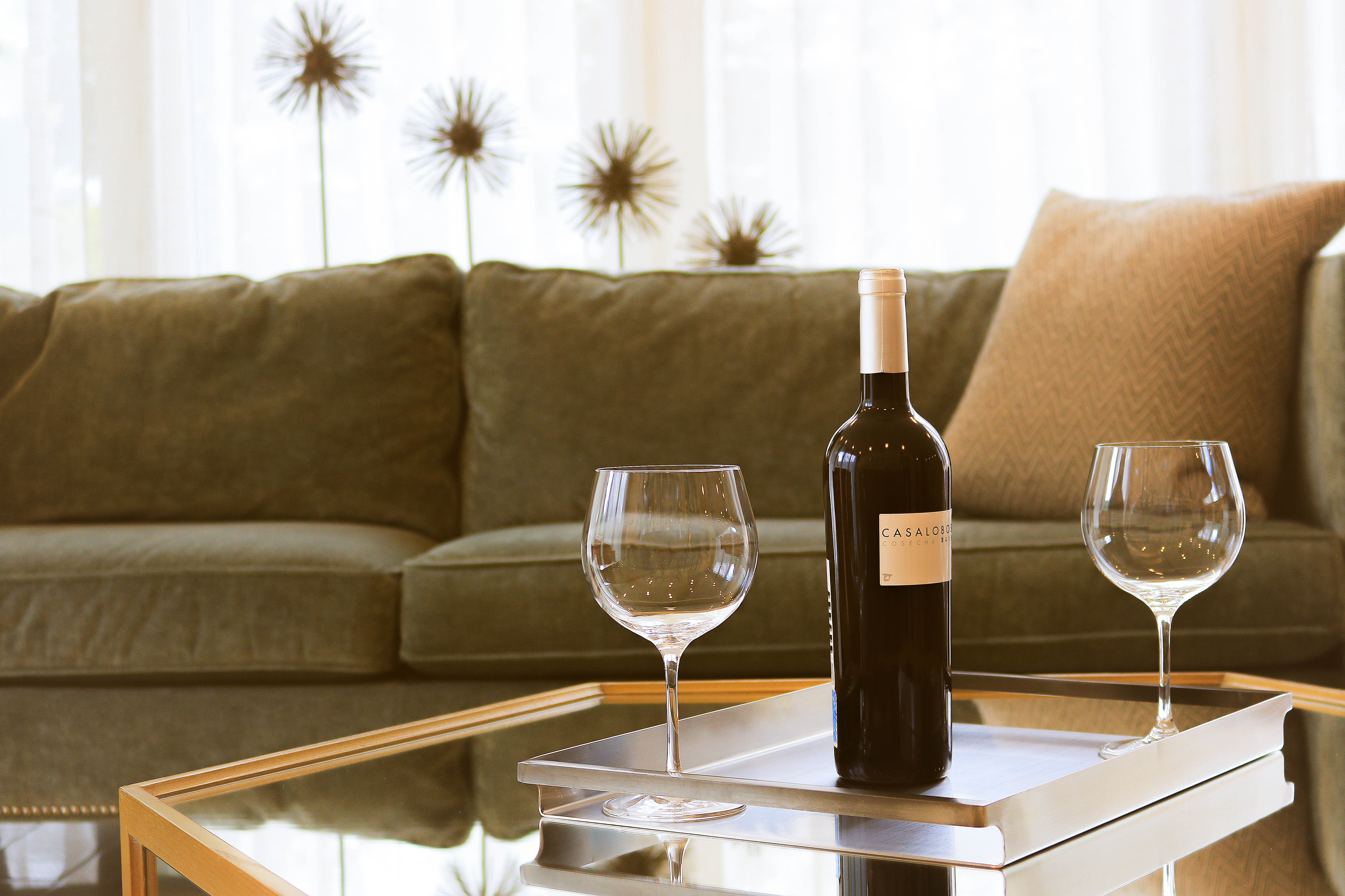 Wine and a film: the perfect autumn evening in Wine and a film: the perfect autumn evening in